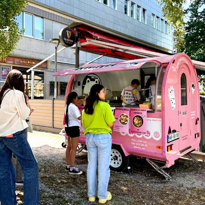 Fully Equipped Food Truck for  - огляд і ціна Coffee Equipment Europe